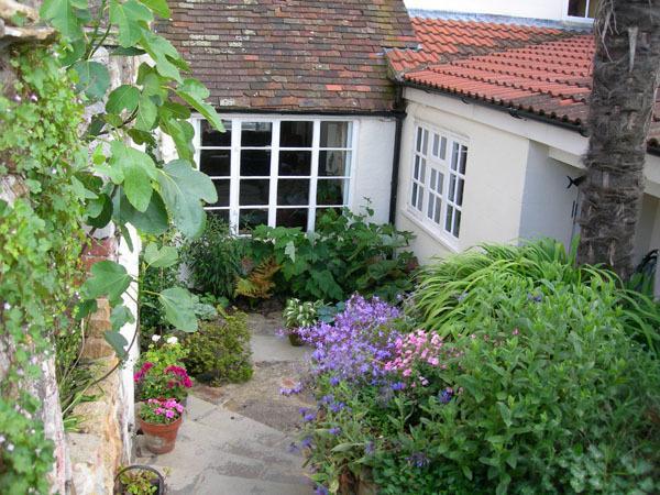 Cumberland House Bed & Breakfast Sherborne  Exterior photo