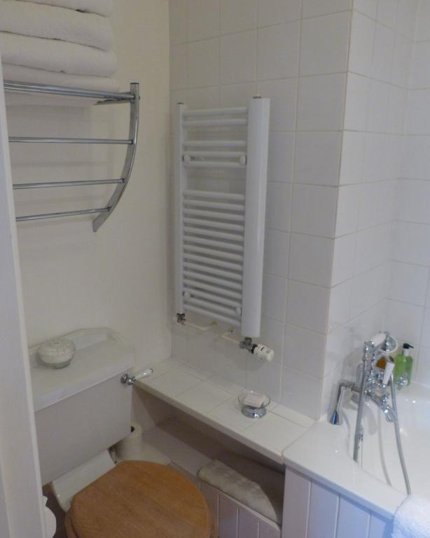Cumberland House Bed & Breakfast Sherborne  Room photo